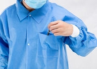 Jednorazowy fartuch laboratoryjny SMS ze spodniami Suknia dla gości w szpitalu