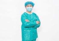 Szpitalny jednorazowy kombinezon chirurgiczny Odzież dla pacjenta Suknia